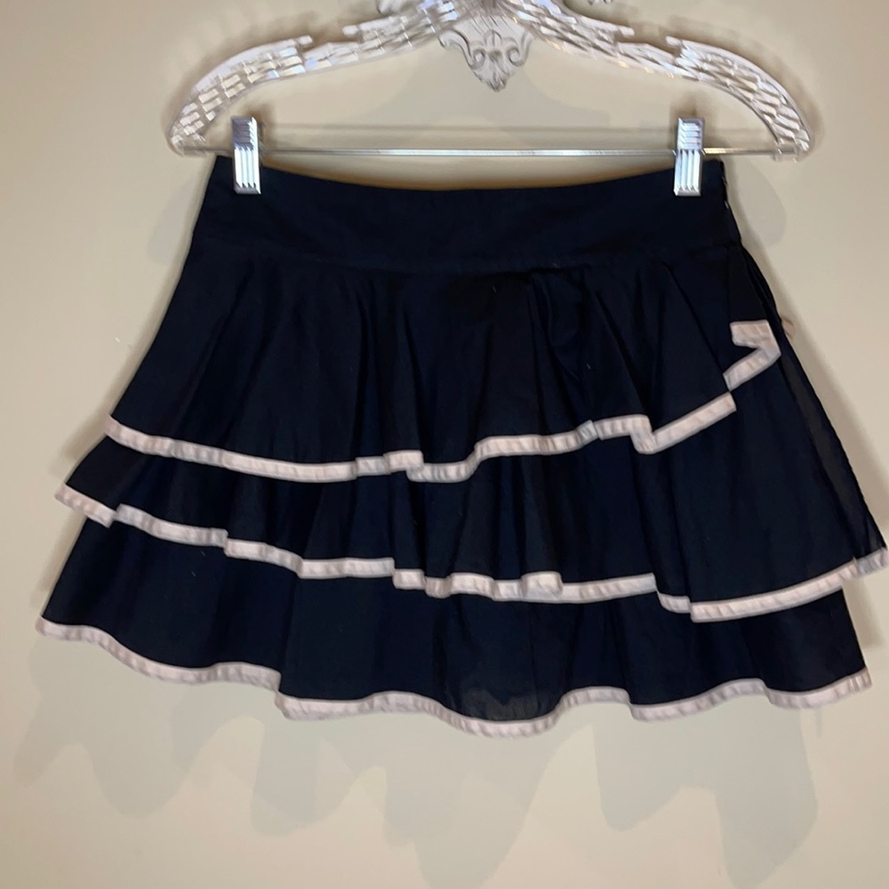 GO International Ruffle Short Skirt R-13 - Picture 4 of 7